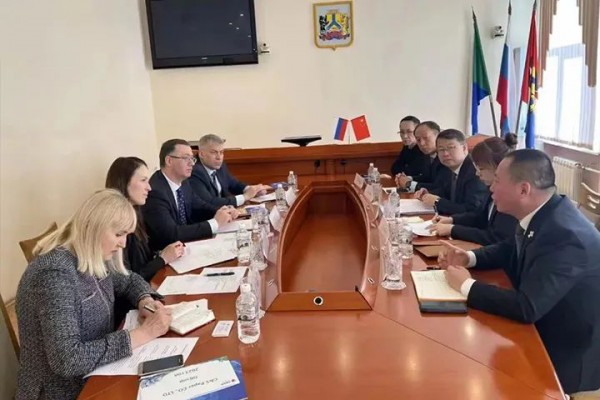 江西共青城羽绒服企业赴俄罗斯拓展市场