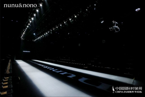 原创设计师品牌nunu&nono亮相2023中国国际时装周