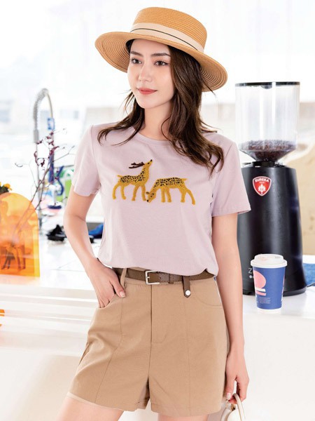 服装店人太多,怎么同一时间服务多个客人?