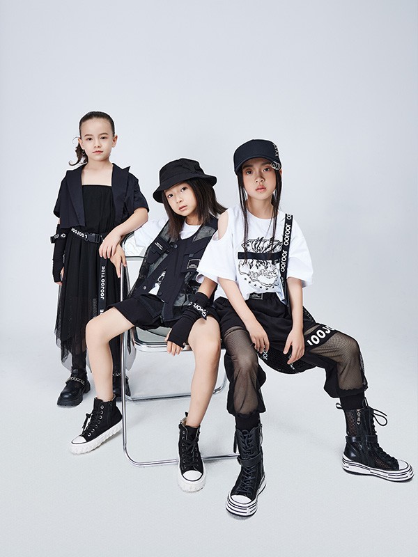 散拿散补对于童装店来说,不仅仅意味着降低库存,更深一层的意义在于增产增效……