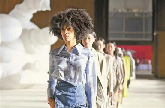 深圳时装周2023秋冬系列启幕 逾80个品牌和设计师将发布新作