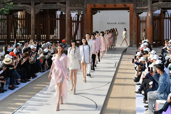 《清欢集》 GRACE CHEN 2023 中国古典文学穿越系列大秀