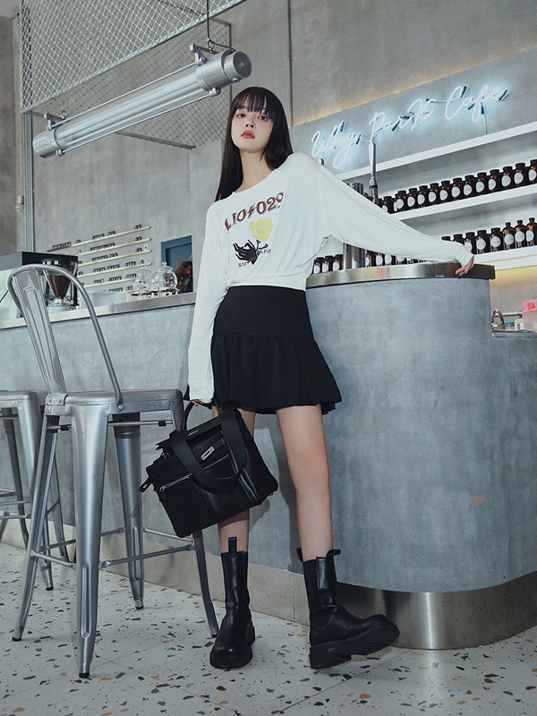 130斤微胖女生显瘦穿搭技巧!微胖身材女生怎么穿显瘦