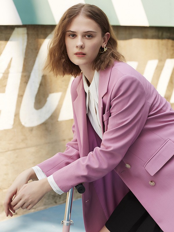 服装实体引爆店铺流量就用“监控视角”录制短视频!同城引流赶超90%同行