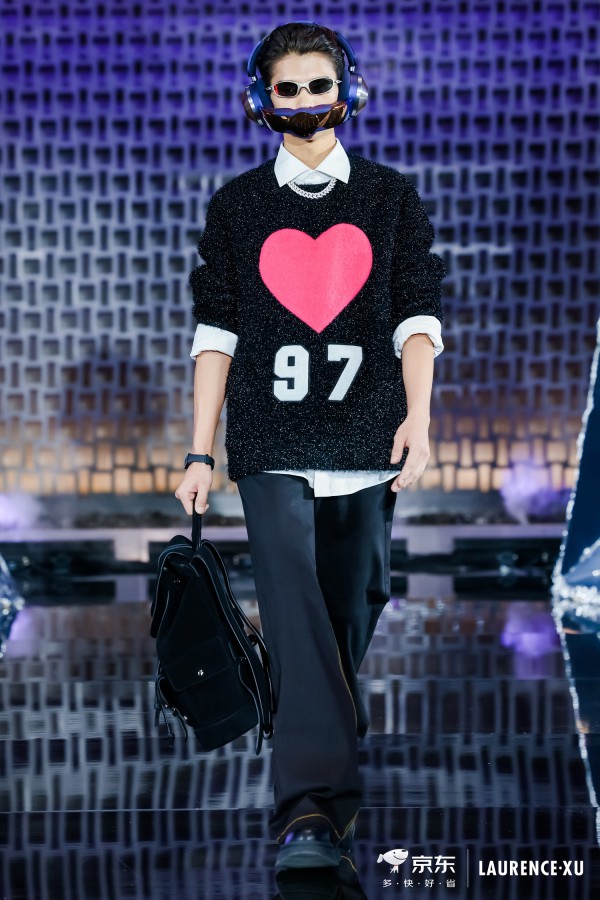 破界更新|劳伦斯·许携手京东电脑数码共创科技潮流