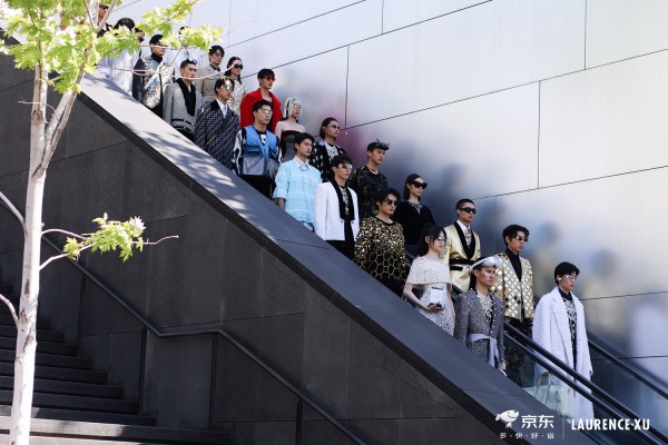 破界更新|劳伦斯·许携手京东电脑数码共创科技潮流