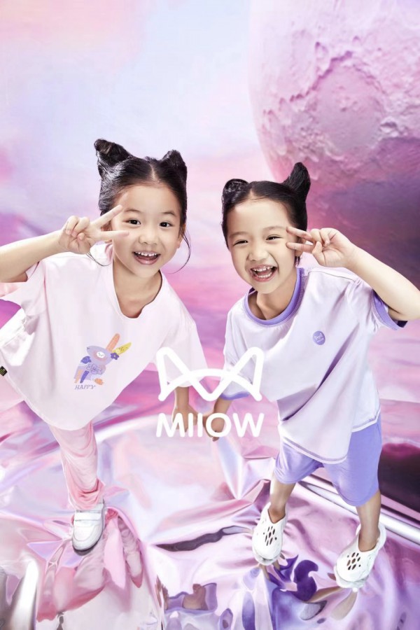 猫人科技内衣全球发布会秀千人观看,燃爆全场!