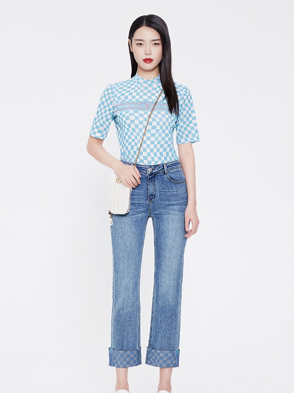 服装店五一假期,怎么做活动?不做行不行?