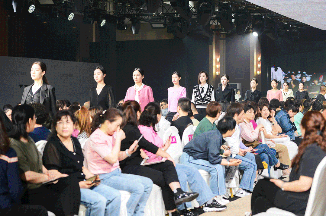 <云端溯光> 娅丽达2023/AW 秋季新品发布会圆满落幕