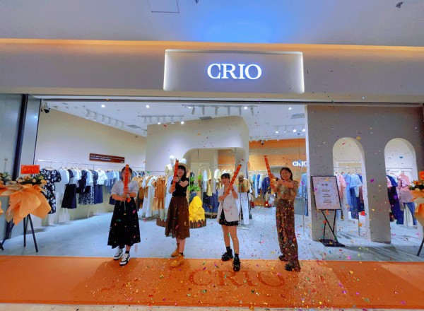 热烈祝贺CRIO女装广东深圳店隆重开业!祝生意兴隆!