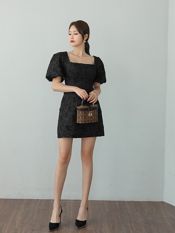 2023年服装实体店还有未来吗?