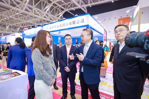 头部企业齐聚纺城!共赴柯桥纺博会创新之约