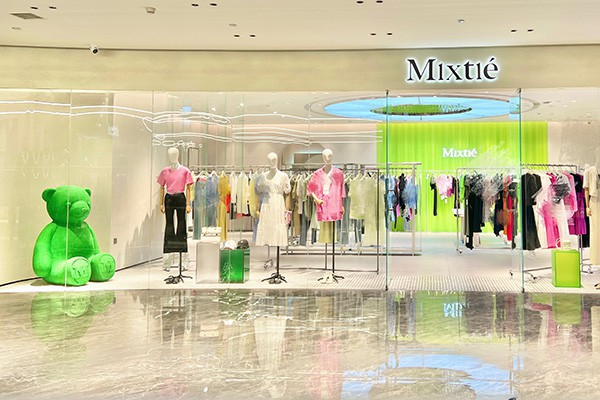 恭喜美诗缇女装成功签约丽人服装网,祝双方合作共赢!