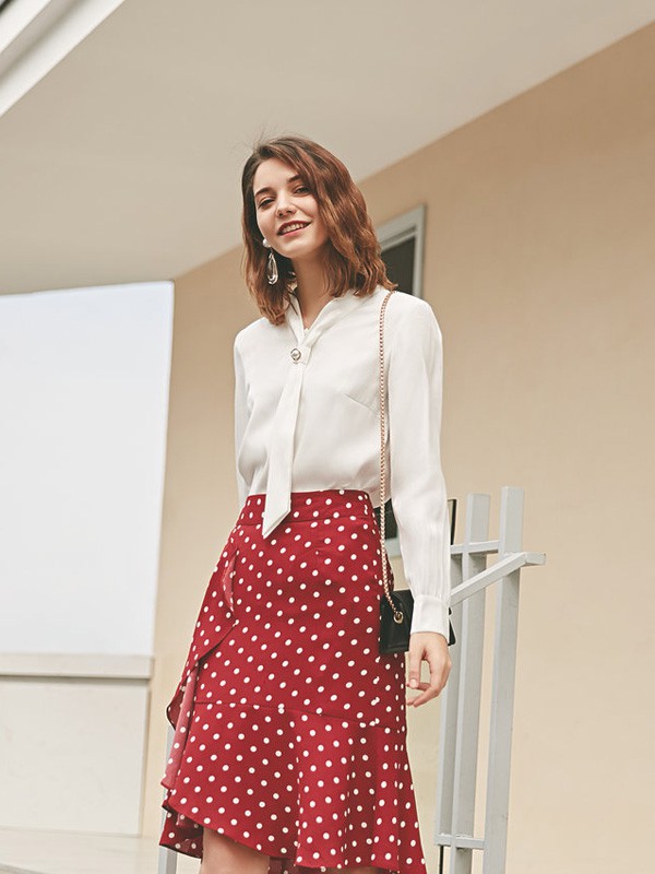 2023服装实体店拿什么来竞争?