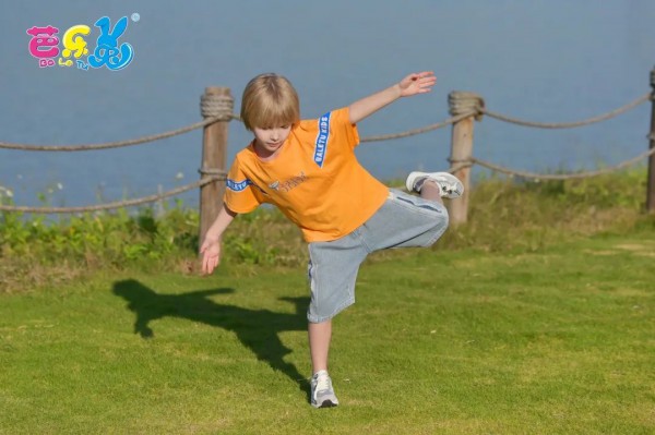 还在烦恼夏天穿什么?芭乐兔穿搭指南,让小朋友们精彩度过每一天!