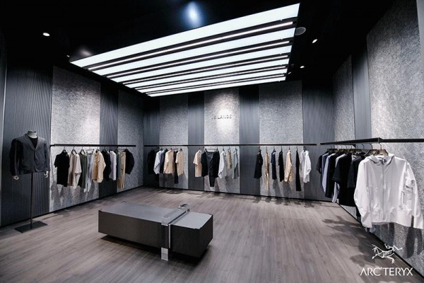 始祖鸟西安赛格国际购物中心店新装亮相!