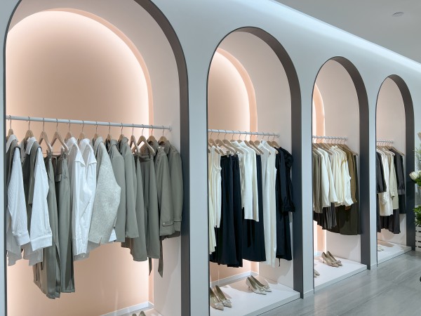 2023年37°生活美学为你传授女装加盟店经营技巧