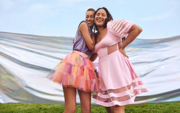 SHEIN 获 20 亿美元新融资,估值由 1000 亿美元下跌至 660 亿美元