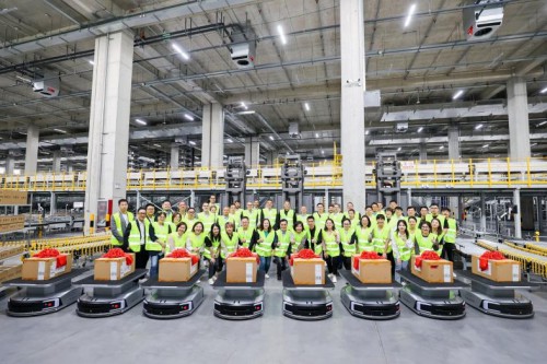 投资10亿元,阿迪达斯苏州自动化配送中心X投入试运营