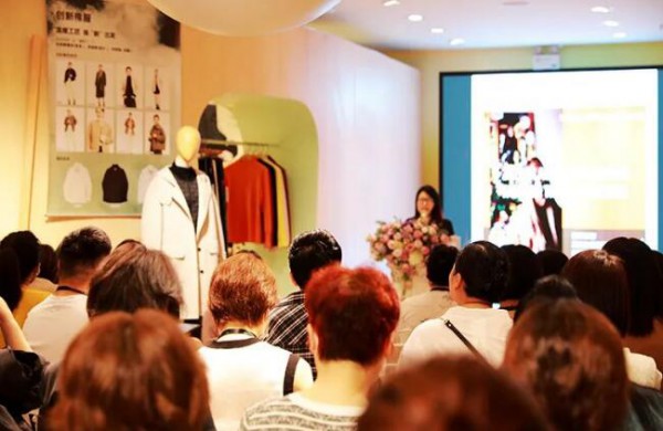 YIFINI 易菲 2023冬季新品订货会圆满收官