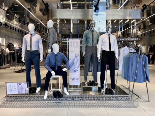 再推极致单品,利郎简约男装解锁新“流量密码”