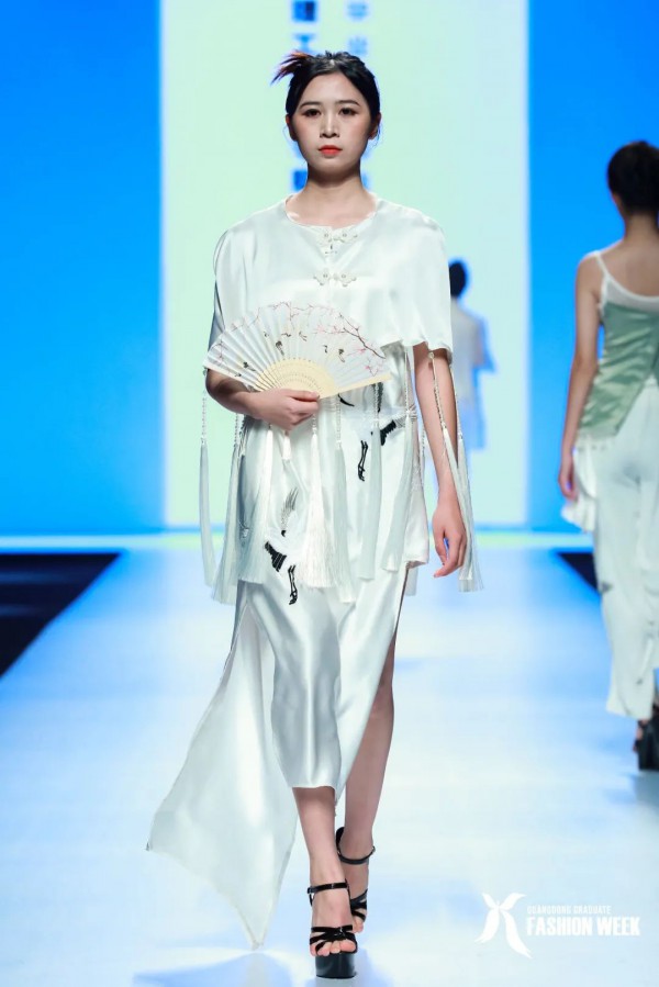 数智绿动——广州南洋理工职业学院服装设计毕业作品展演