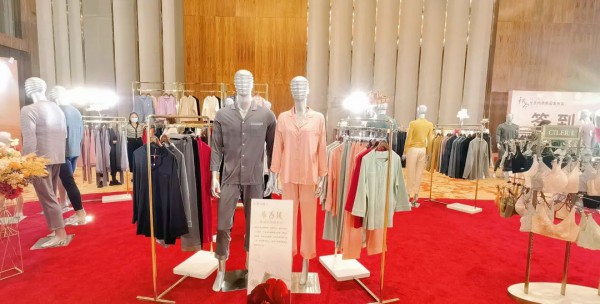 仕乐2023秋冬新品系列惊艳亮相,全新设计引领内衣潮流!