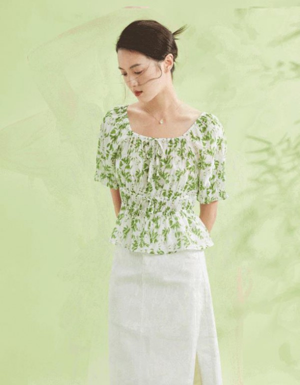 女装店何提高销售量?女装店怎么组货能让顾客满意?