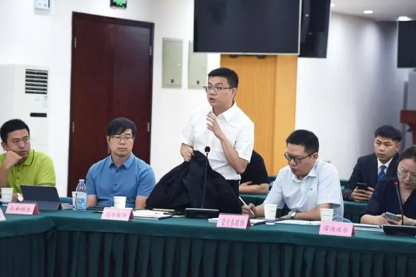 为实现“川造川用”,优质服装产销对接会在蓉召开