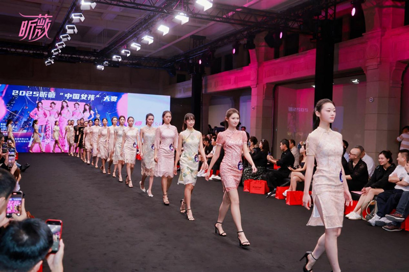 梦想绽放,星光璀璨: 2025昕薇中国女孩大赛总决赛圆满落幕,新锐超模加冕