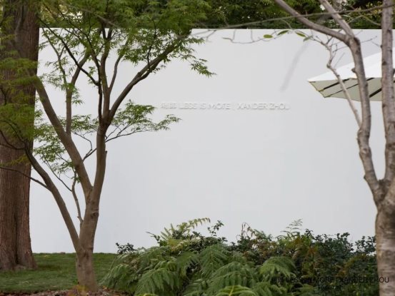 2025利郎LESS IS MORE设计师联合系列在上海发布