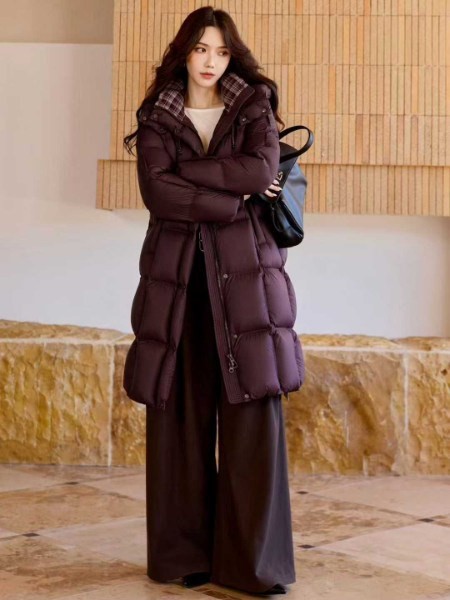 爱依莲2025冬羽新篇:解锁温暖与时尚的双重密码