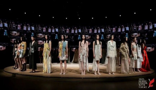 关注｜2025柯桥时尚周（秋季）启幕,展现十年时尚蜕变