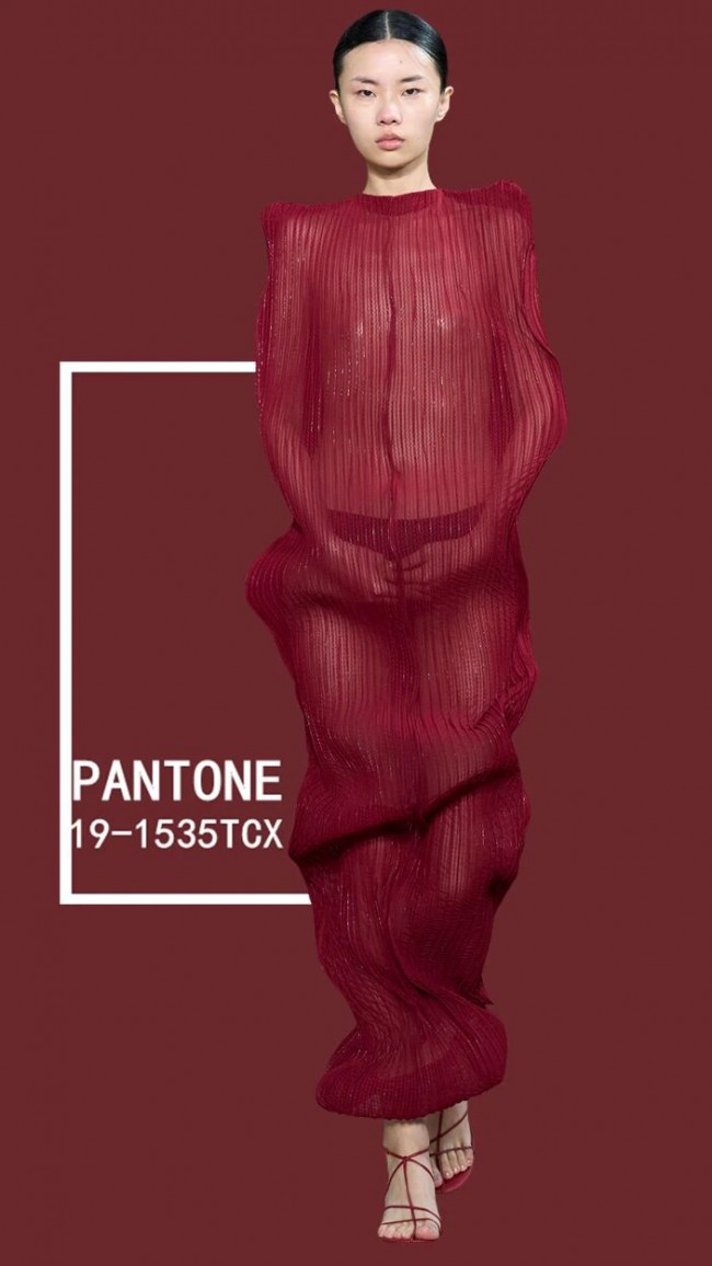 2026春夏女装流行色:樱桃红