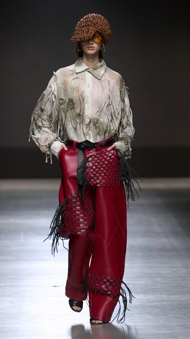 2026春夏女装流行色:樱桃红