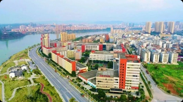 喜报!于都服装服饰产业集群成功入选2026年省级产业集群提能升级试点