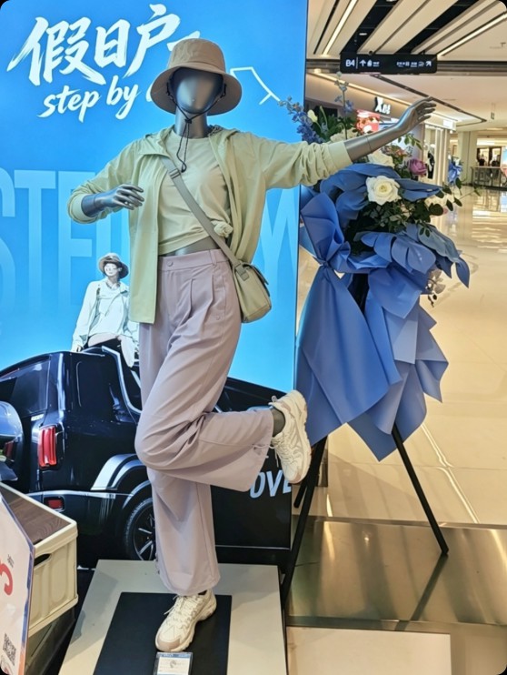 2026年当下户外运动服装品牌哪家专业?剑齿象假日户外解析