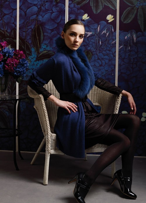 道明毛领外套/针织连衣裙