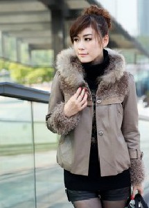 吉尚衣魅女装修身纯色单排扣精致镶钻围边毛领毛呢外套