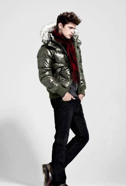 德业2012秋冬装羽绒服