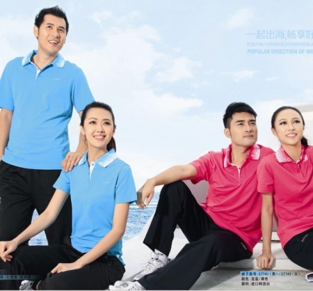 2013新款思腾纯棉布料T恤