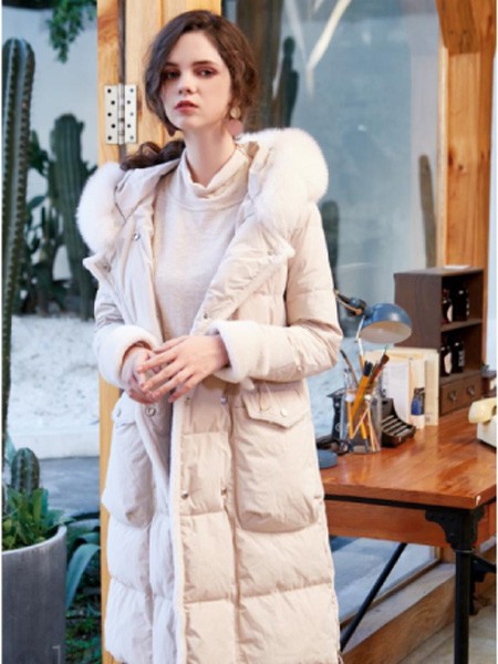 莉雅莉萨2019秋冬装女装