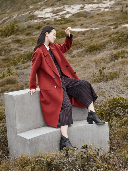 依丁可唯2019秋冬装女装