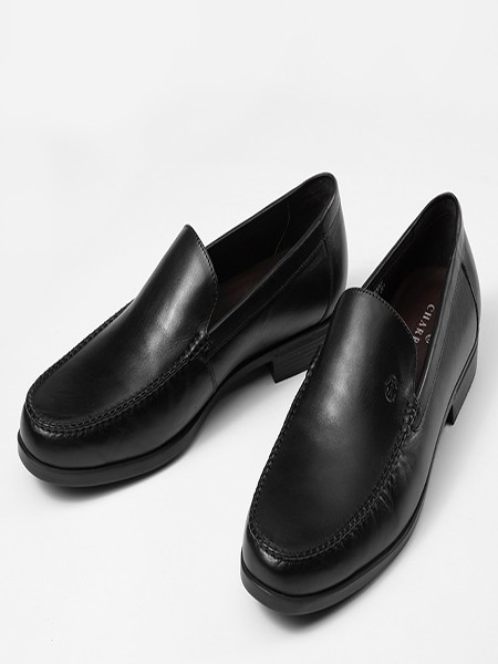 夏利豪2019新款鞋子