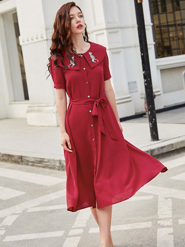 阿卡2019新款女装