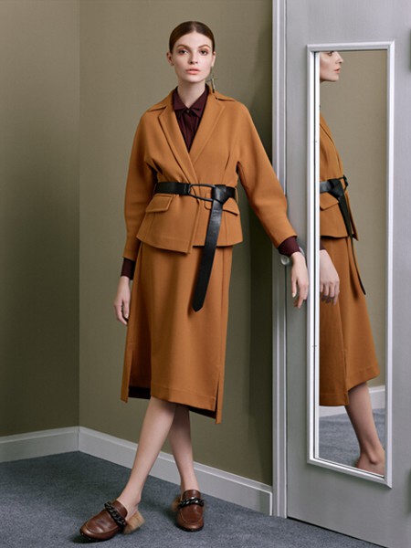 莱芙.艾迪儿女装