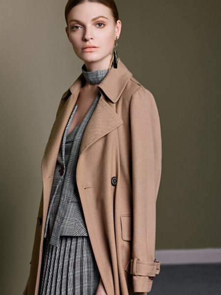 莱芙.艾迪儿女装