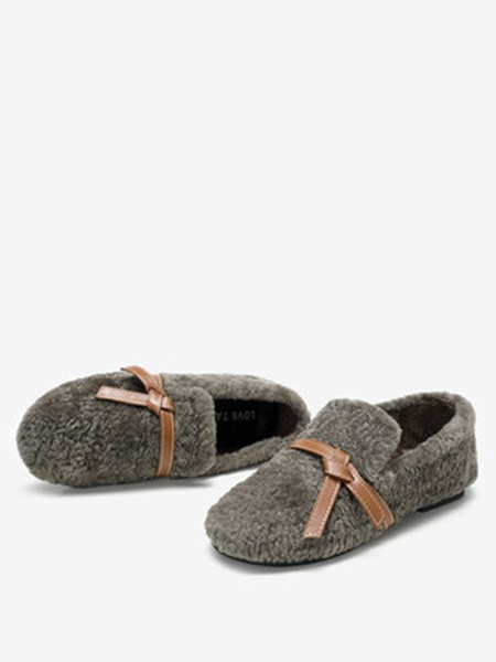 他她2019新款女鞋