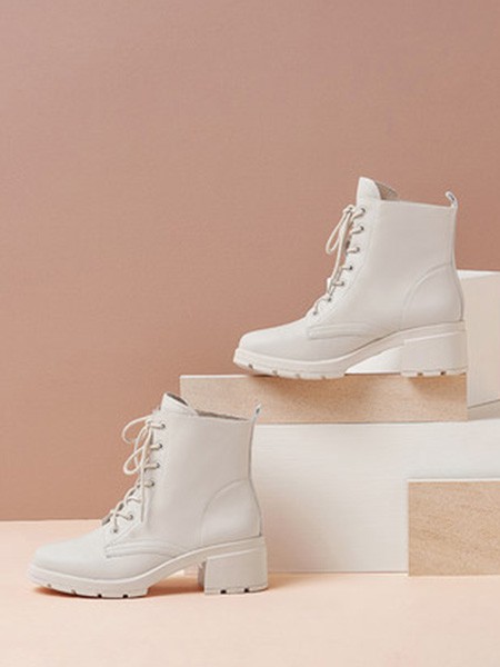 他她2019新款女鞋