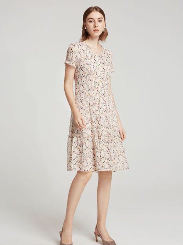 臣枫2019新款女装